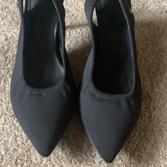 Simply Vera Vera Wang slingback pointed toe heels - womens 7.5 - Picture 3 of 3